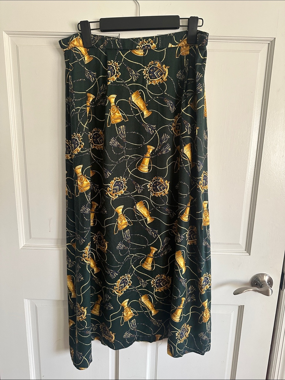Vintage Pendelton  Dark Green Maxi Skirt with Gold RopeTassel Print Size 16 zip